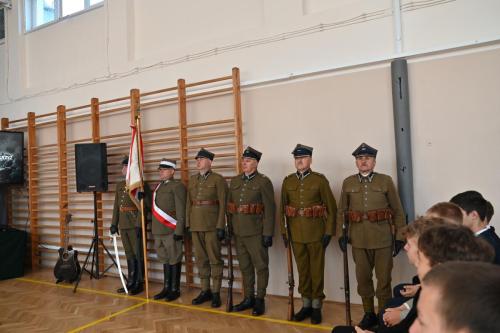 555531756 24747591094877673 1620867331571772176 n